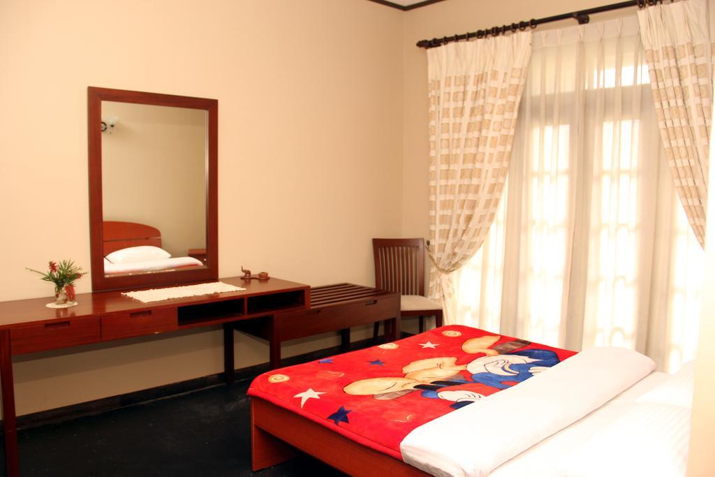 נוארה אליה Perera Homestay מראה חיצוני תמונה