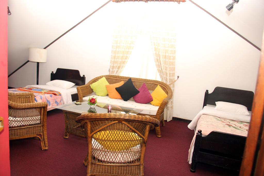נוארה אליה Perera Homestay מראה חיצוני תמונה